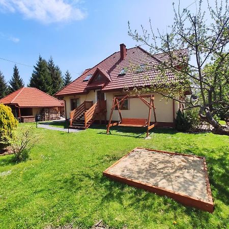 Apartament W Sercu Ustrzyk Leilighet Ustrzyki Dolne Eksteriør bilde